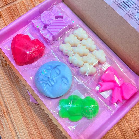 Wax Melt Bundle - August Box 8 - 6 x wax melt shapes