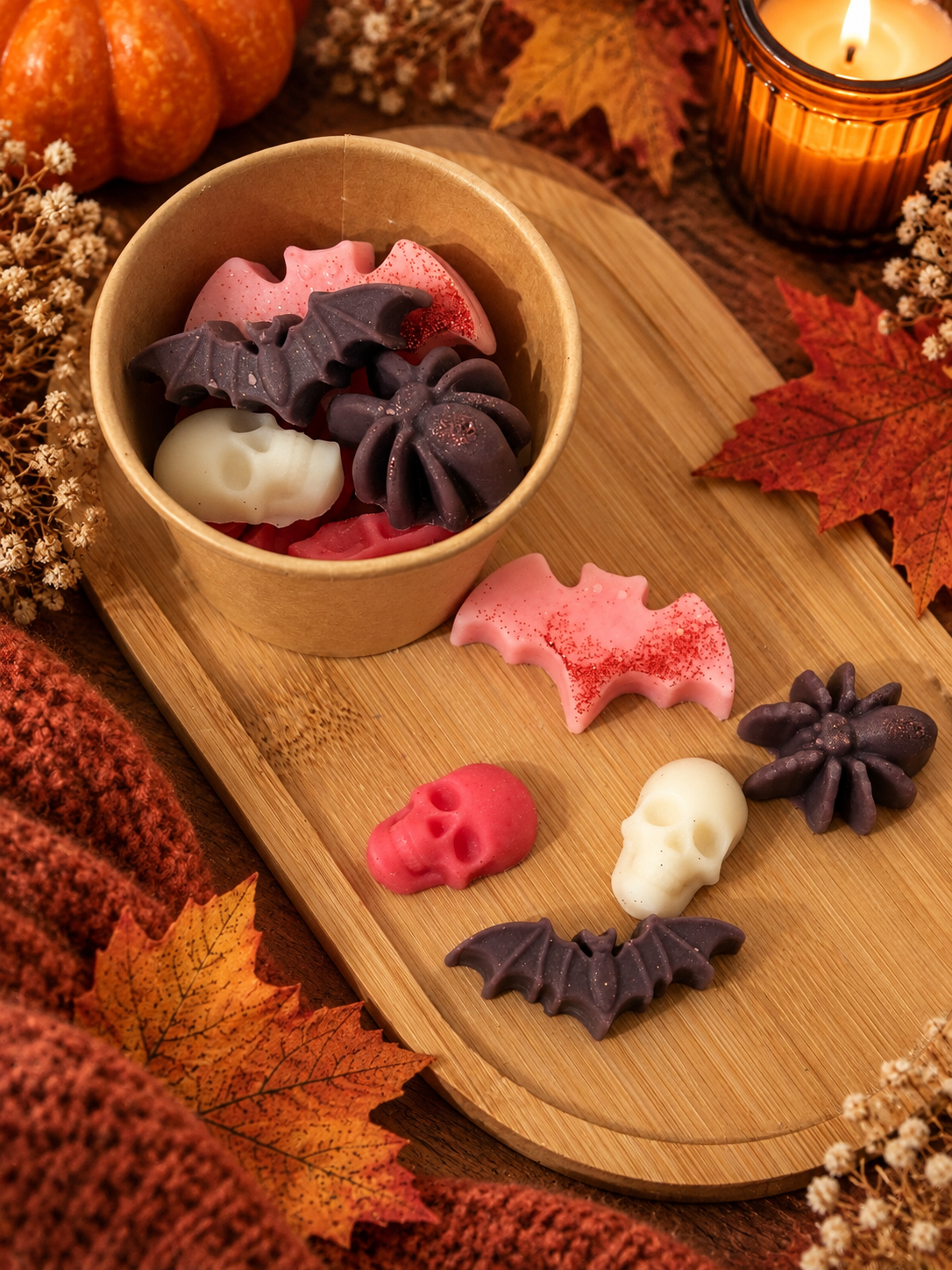 Autumn Themed Tub of Wax Melts - Shaped Soy Wax Melts - 50g