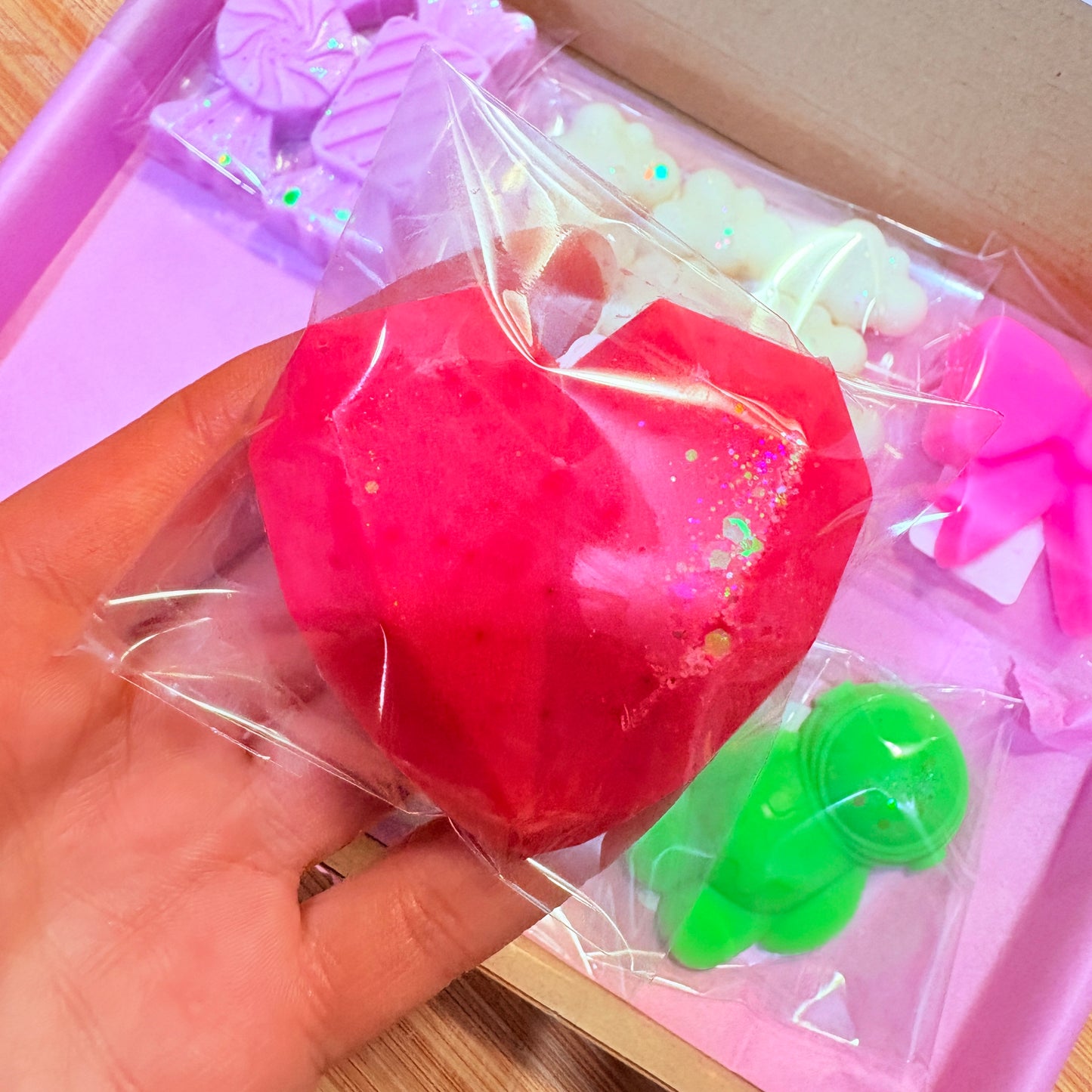 Wax Melt Bundle - August Box 8 - 6 x wax melt shapes
